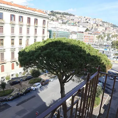 Yourelais Pergolesi * Naples