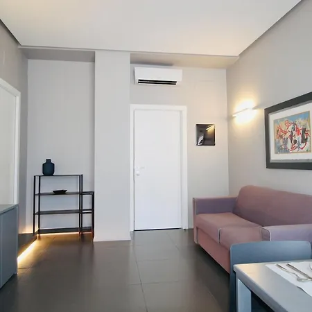 公寓 Yourelais Pergolesi 那不勒斯