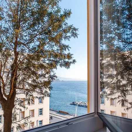 Yourelais Pergolesi Appartement Napels
