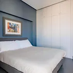 Yourelais Pergolesi Apartman *