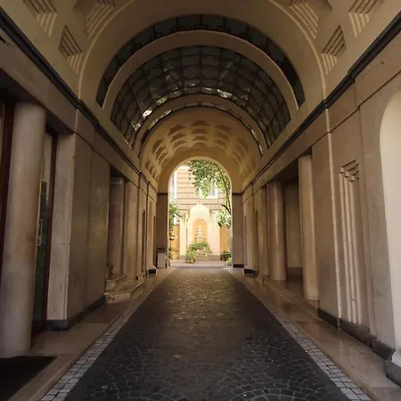 Yourelais Pergolesi * Nápoles